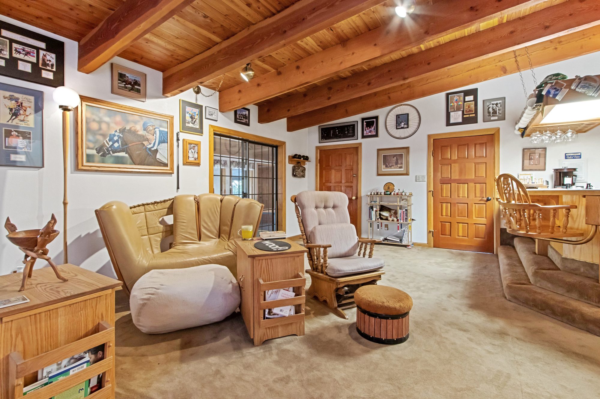 Game room lounge